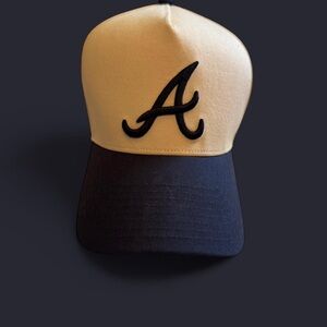 Atlanta Braves 1995 ‘Off White World Series Side Patch Snapback